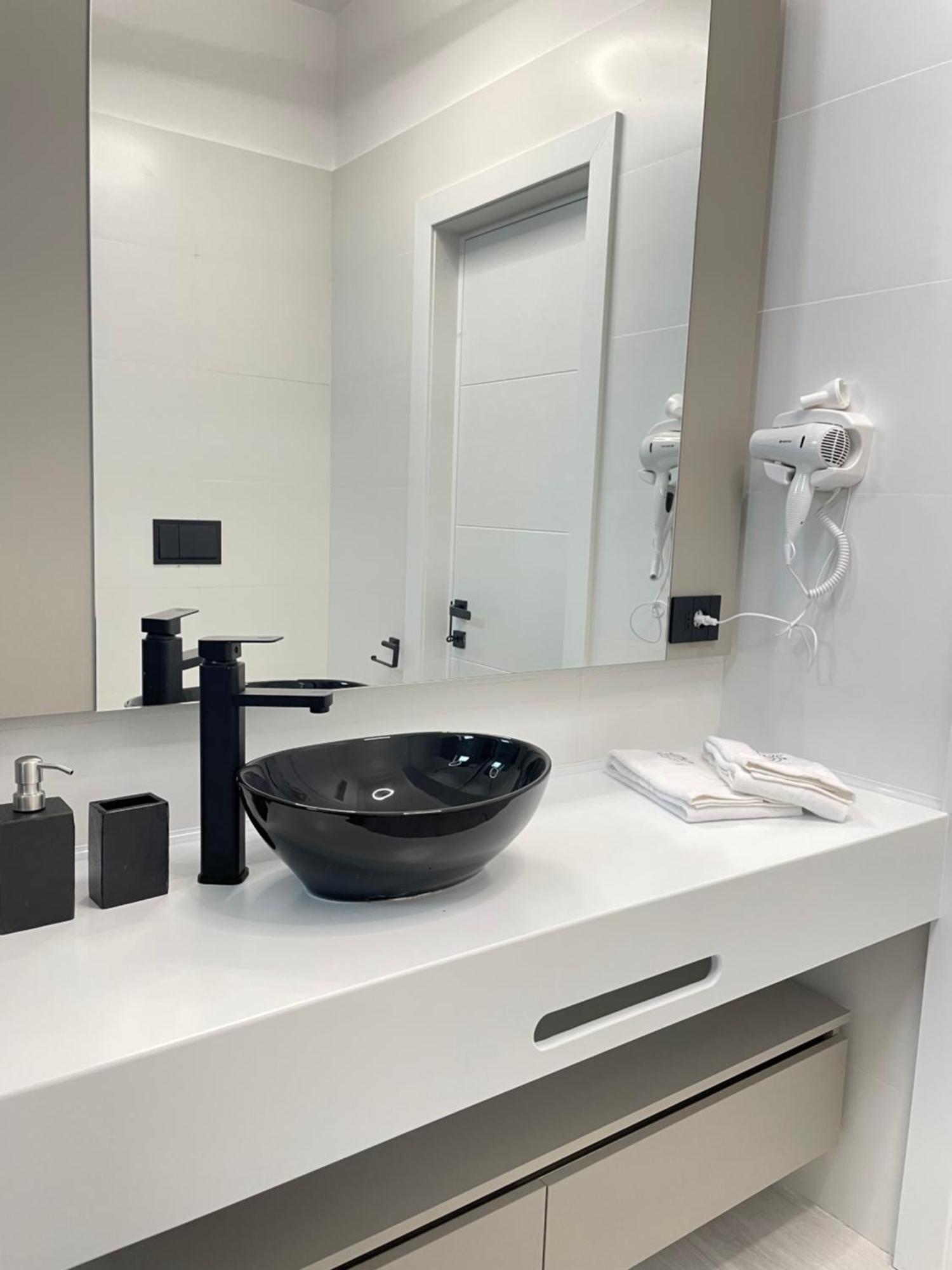 Mamaia Nord Vip Aparthotel Năvodari Zewnętrze zdjęcie