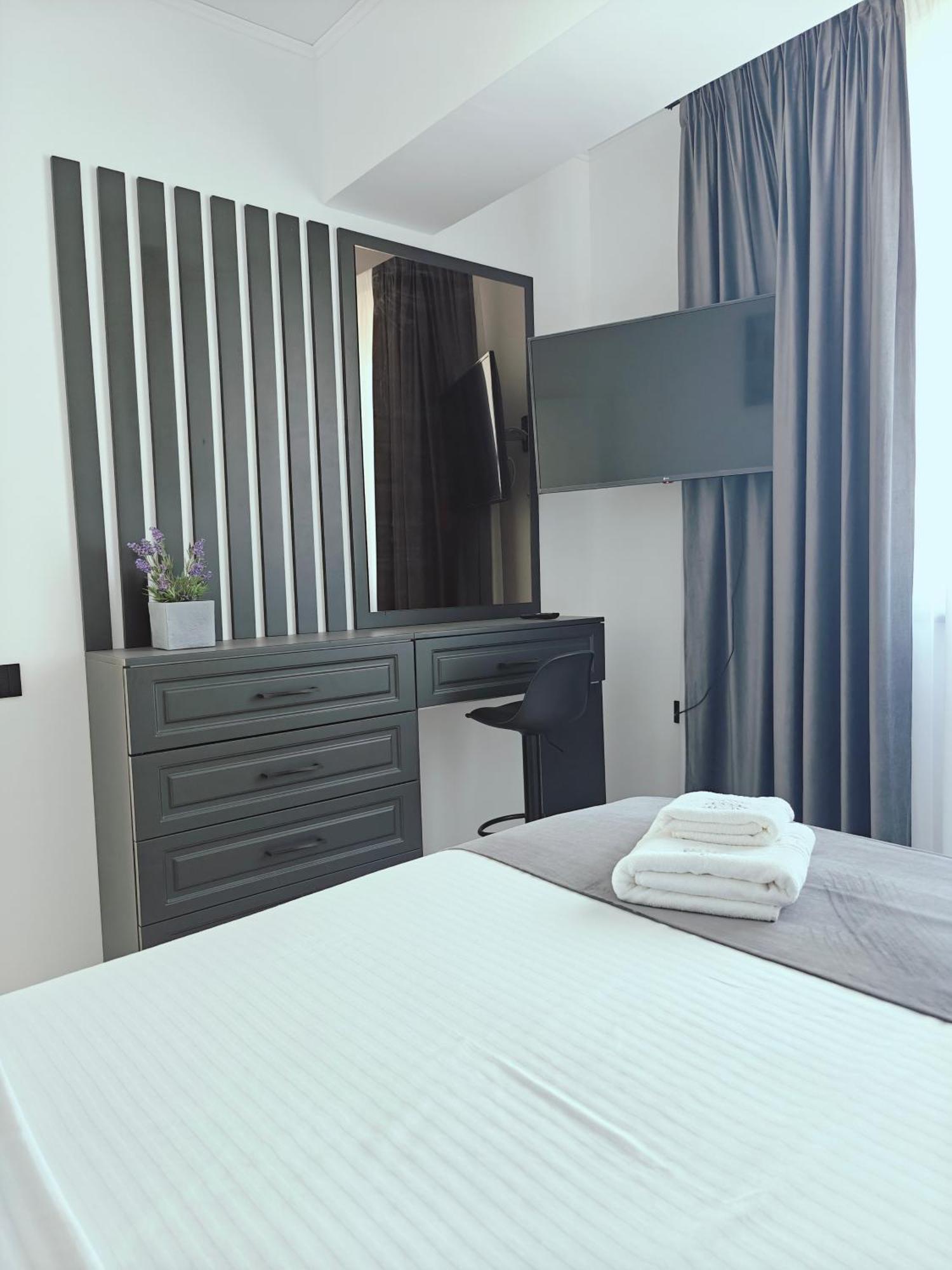 Mamaia Nord Vip Aparthotel Năvodari Zewnętrze zdjęcie